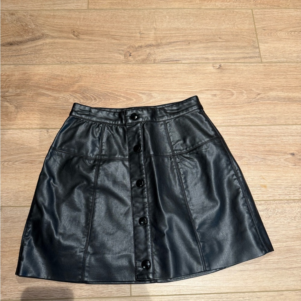 Free People Maisie Fauz Leather Mini Skirt Size 0 - Picture 2 of 5